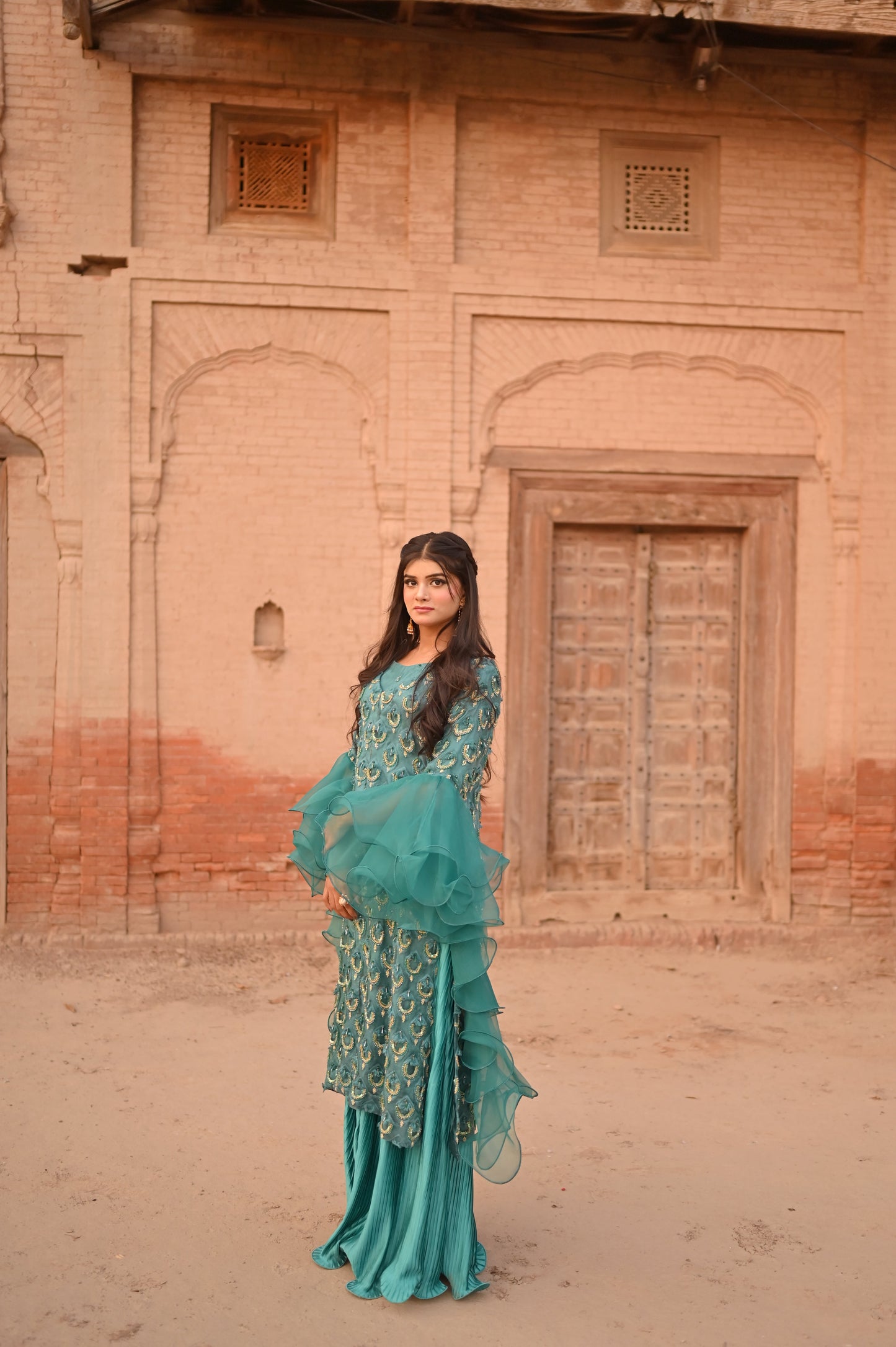 Feroza "فیروزہ"